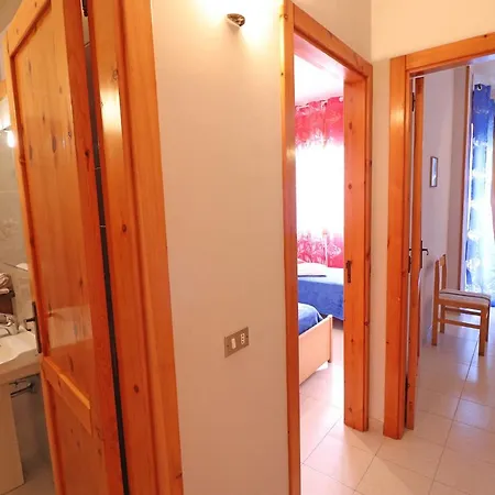 Apartment Casa Vacanze Rita 1 6 Posti *